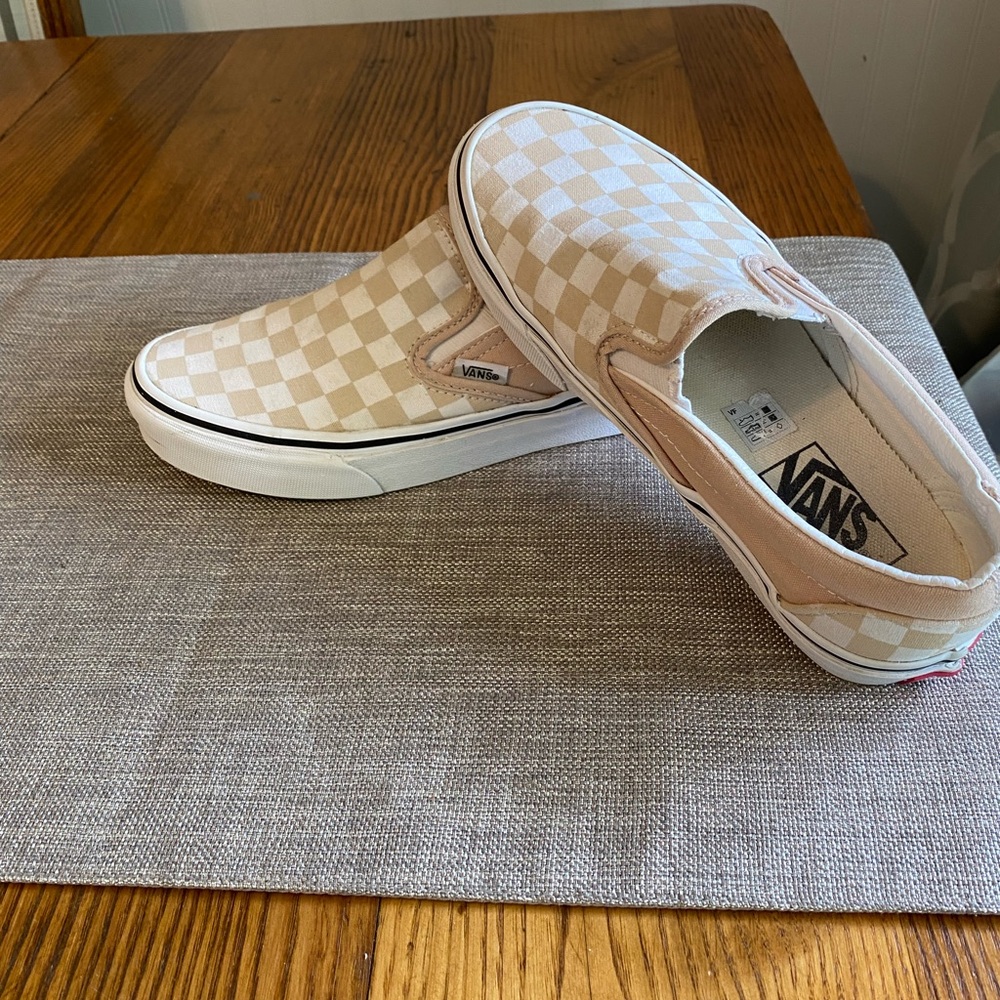 Ladies tan and white checkered Vans